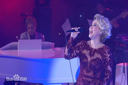 甄妮(Jenny Tseng)非音乐会前后照片