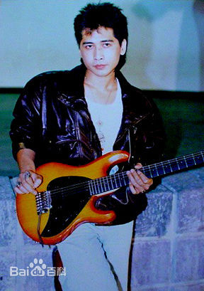 齐秦(Chyi Chin)图忆当年时性感图片图集