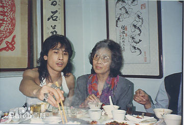 齐秦(Chyi Chin)“小哥”性感图片图集