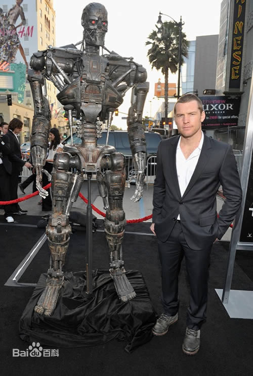 最新萨姆·沃辛顿(Sam Worthington)性感图片