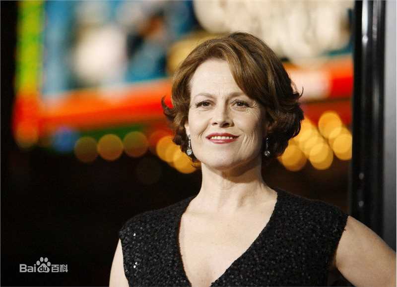 最新西格妮·韦弗(Sigourney Weaver)精彩图册