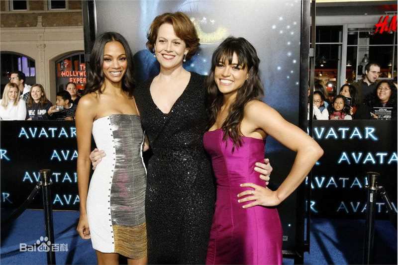 最新西格妮·韦弗(Sigourney Weaver)精彩图册