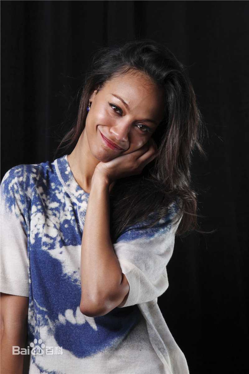 佐伊·索尔达娜(Zoe Saldana)精彩图册