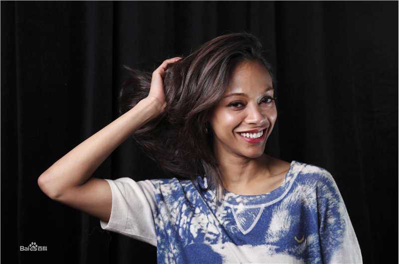 最全佐伊·索尔达娜(Zoe Saldana)精彩图册