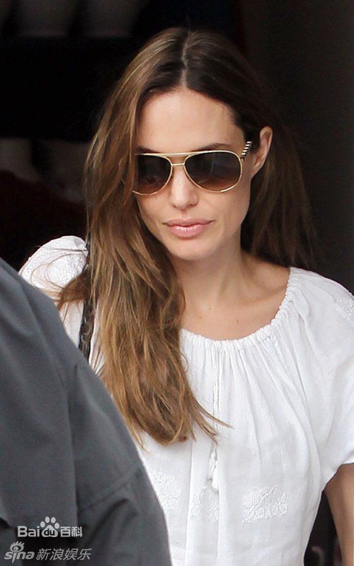 精选安吉丽娜·朱莉(Angelina Jolie)精彩图册
