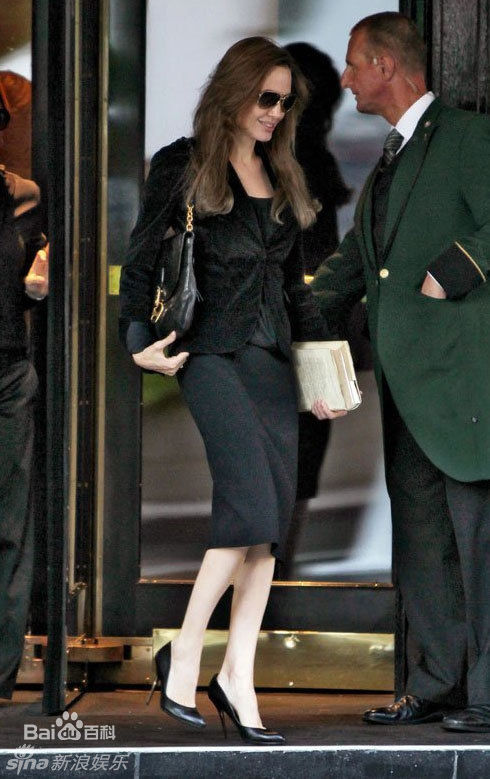 精选安吉丽娜·朱莉(Angelina Jolie)精彩图册