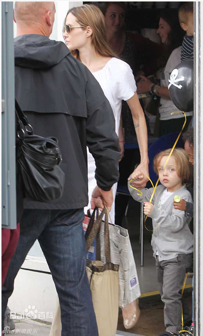 精选安吉丽娜·朱莉(Angelina Jolie)精彩图册