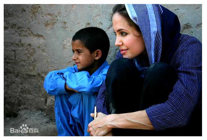 精选安吉丽娜·朱莉(Angelina Jolie)精彩图册