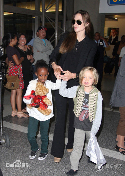 精选安吉丽娜·朱莉(Angelina Jolie)精彩图册