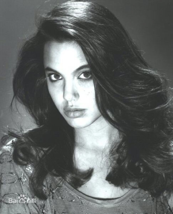 最优质安吉丽娜·朱莉(Angelina Jolie)精彩图册