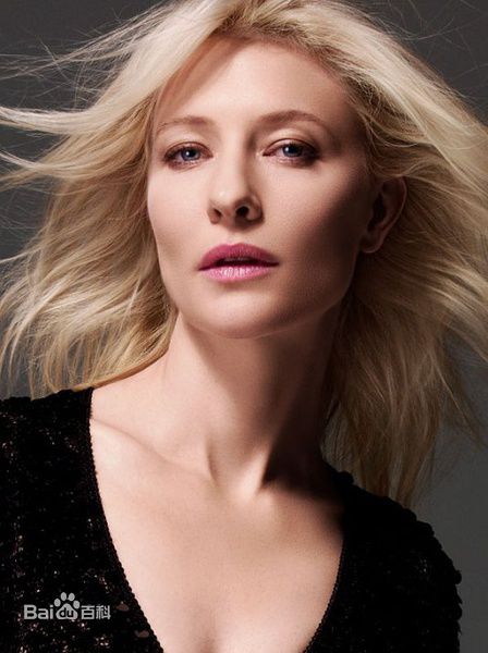 精选安吉丽娜·朱莉(Angelina Jolie)精彩图册