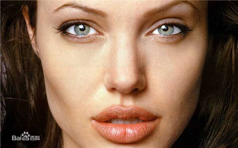 安吉丽娜·朱莉(Angelina Jolie)精彩图册