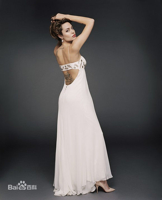 最全安吉丽娜·朱莉(Angelina Jolie)精彩图册