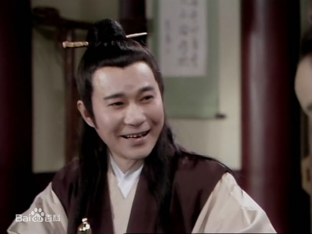 江明(JiangMing)饰李公甫剧照