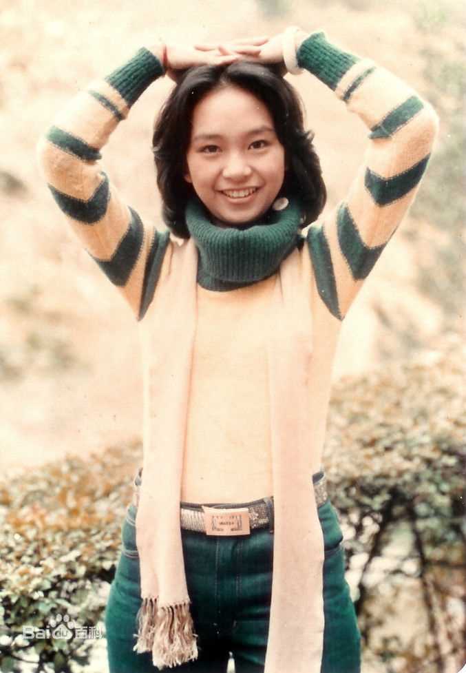 陈秋霞(Chelsia Chan)出道早期壁纸壁纸