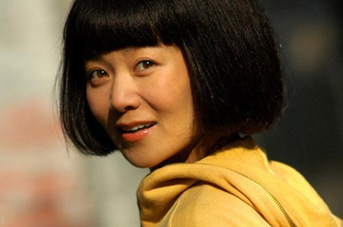 最新刘艺性感图片