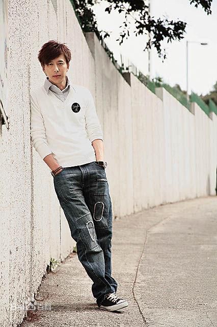 最新邓健泓(Patrick Tang)壁纸