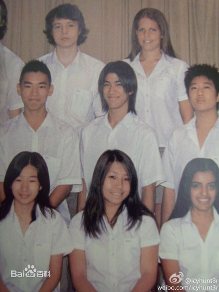 李治廷(Aarif Lee/Rahman（名）)学生时代的性感图片图集