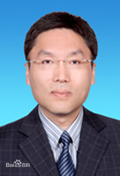 最新李平性感图片