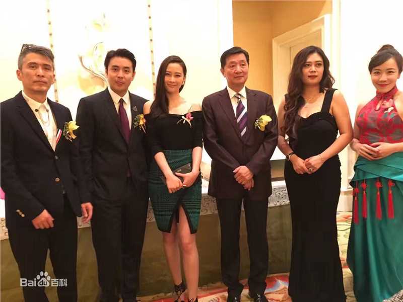 何澜导演工作及获奖照图册