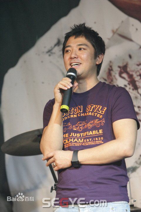 尹鸿承(，Yoon Hong-Seung)（昌导演）图册