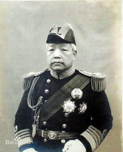 最新刘冠雄性感图片