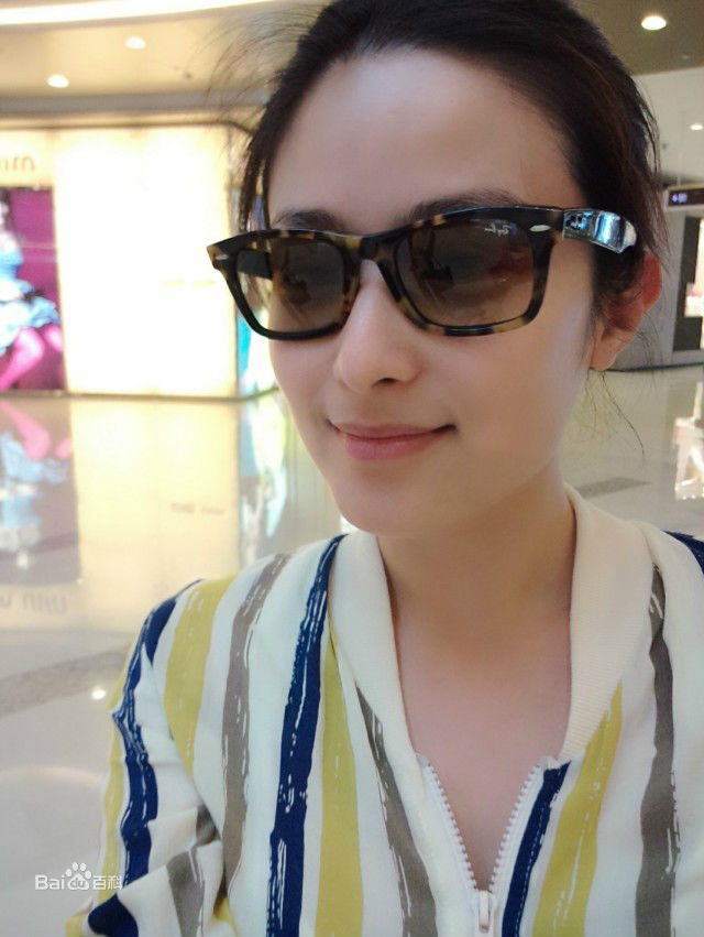 徐百慧(Xu Baihui)生活照素颜照相册