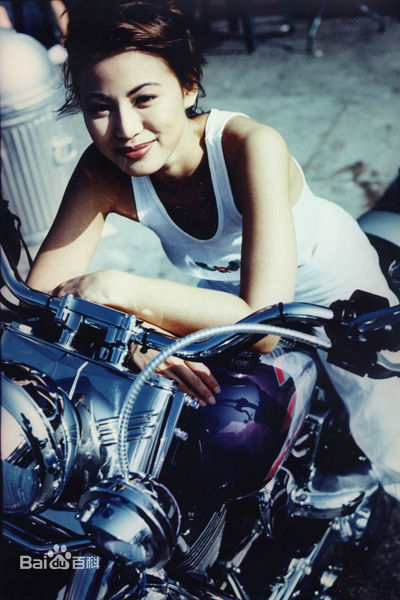 陈雅伦(Ellen Chan)在1994专辑《只喜欢一个人》中的