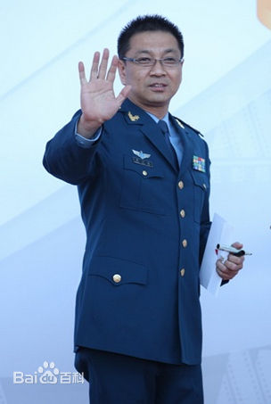 周小斌参加活动素颜照相册