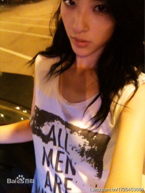 李茏怡(Tiffany Lee)生活照图册