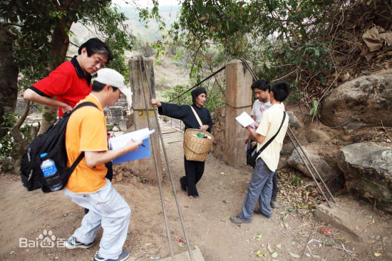 卫列工作照素颜照相册
