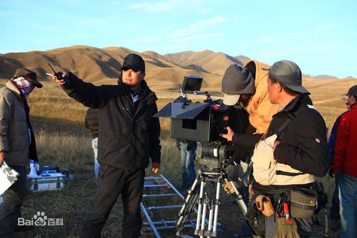 最优质王鹤钧生活照