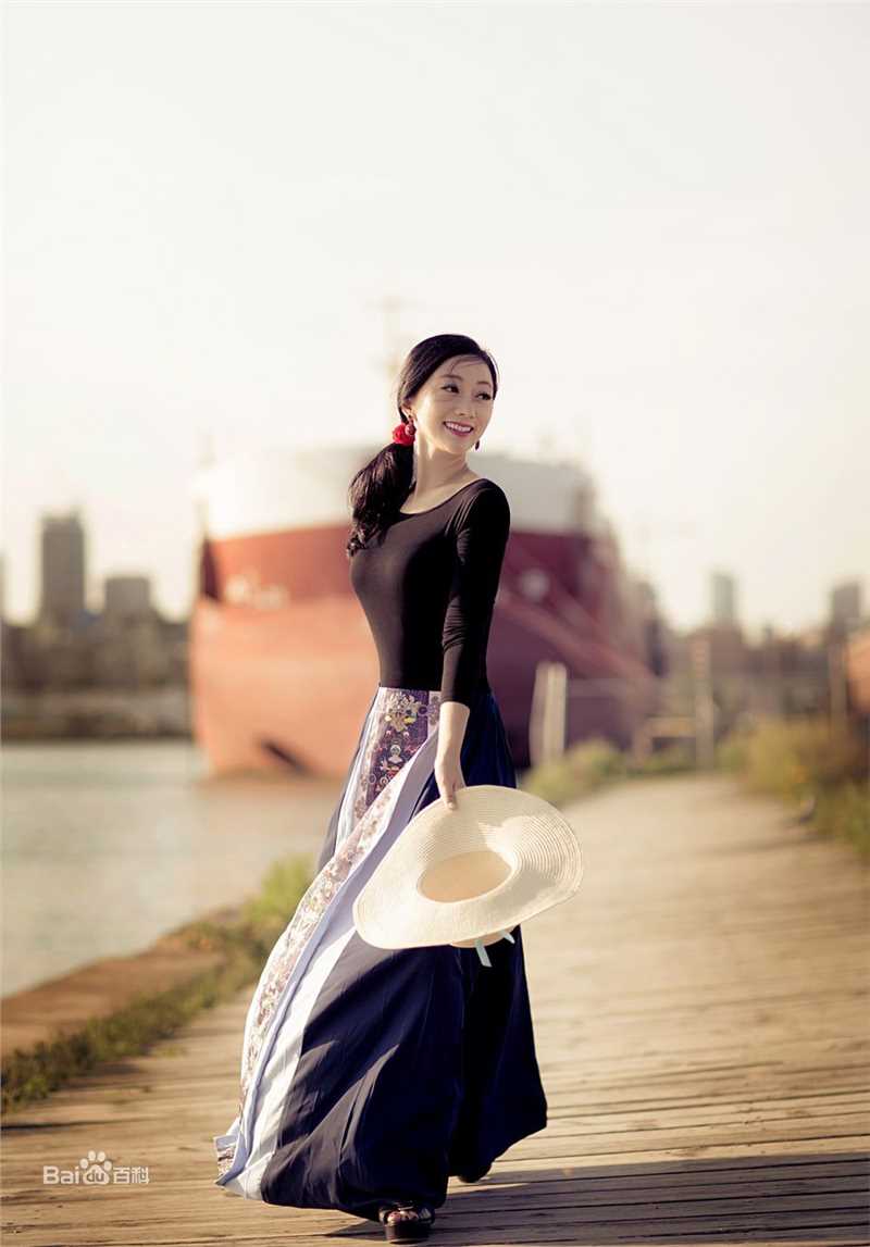 原子霏(Vivian)最新壁纸