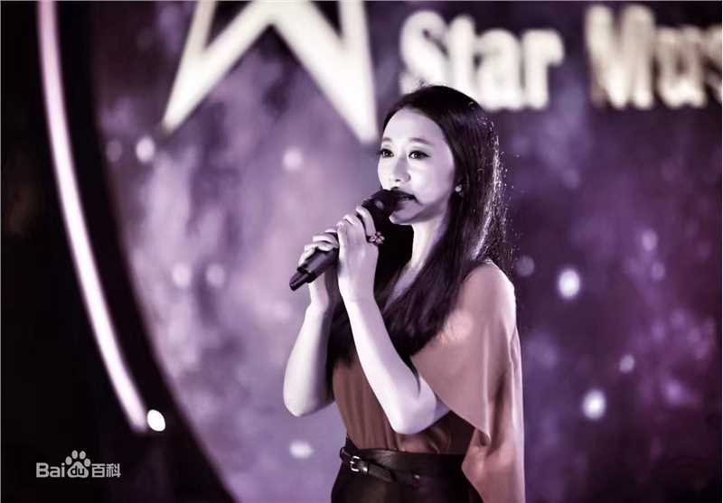 原子霏(Vivian)星光音乐节前后照片