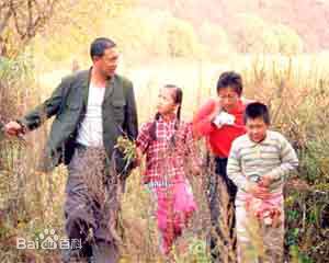 最新谢昀杉壁纸