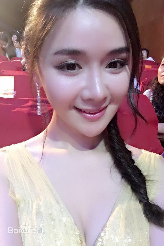 高清梅俪儿图片