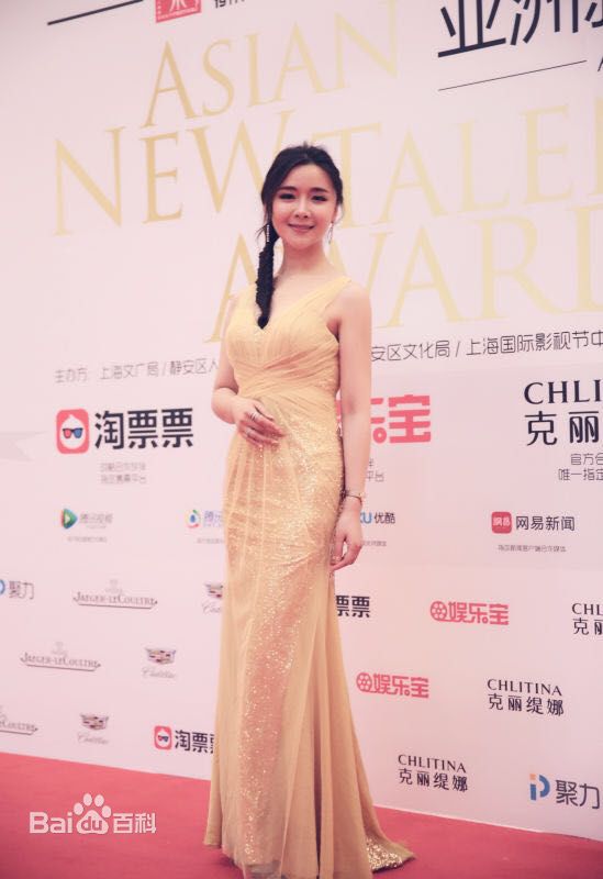 高清梅俪儿图片