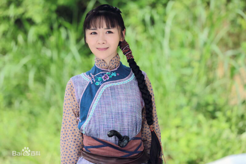 最新梅俪儿在《好汉》饰演灵芝中的壁纸