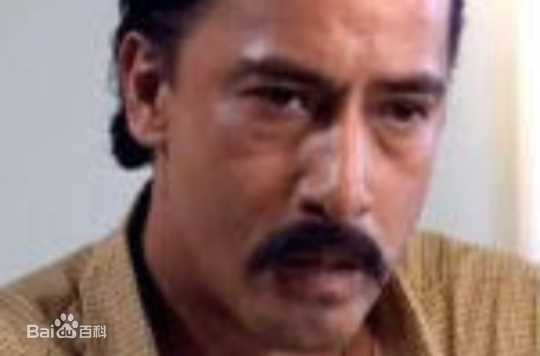 伊雷(James Yi Lui)前后照片