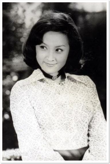 最优质甄珍生活照