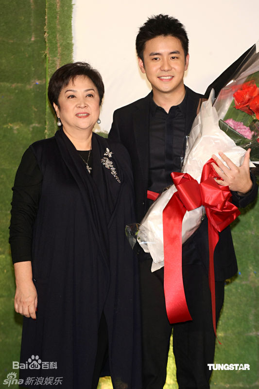 精选甄珍精彩图册