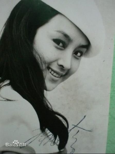 最新甄珍精彩图册