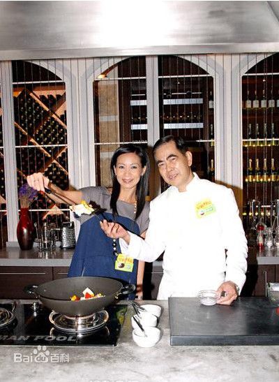 赵学而(Bondy，Chiu Hok Yee)在2008年10月16日《星级厨房》录影中的