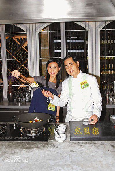 赵学而(Bondy，Chiu Hok Yee)在2008年10月16日《星级厨房》录影中的