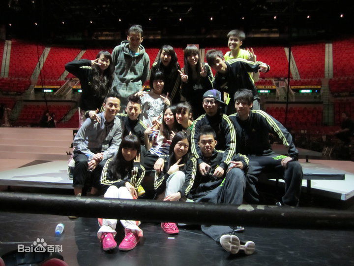 梁进龙(Juno Leung)媒体照素颜照相册