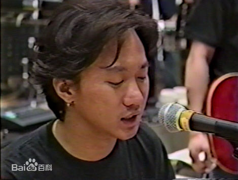 黄家驹(Ka Kui Wong（英）；Koma（日）)随乐队日本之行壁纸壁纸