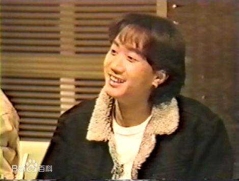 黄家驹(Ka Kui Wong（英）；Koma（日）)随乐队日本之行壁纸壁纸