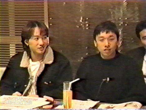 黄家驹(Ka Kui Wong（英）；Koma（日）)随乐队日本之行壁纸壁纸