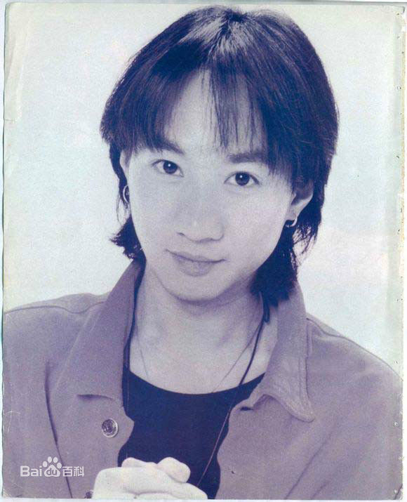 黄家驹(Ka Kui Wong（英）；Koma（日）)随乐队日本之行壁纸壁纸