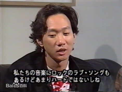 黄家驹(Ka Kui Wong（英）；Koma（日）)随乐队日本之行壁纸壁纸